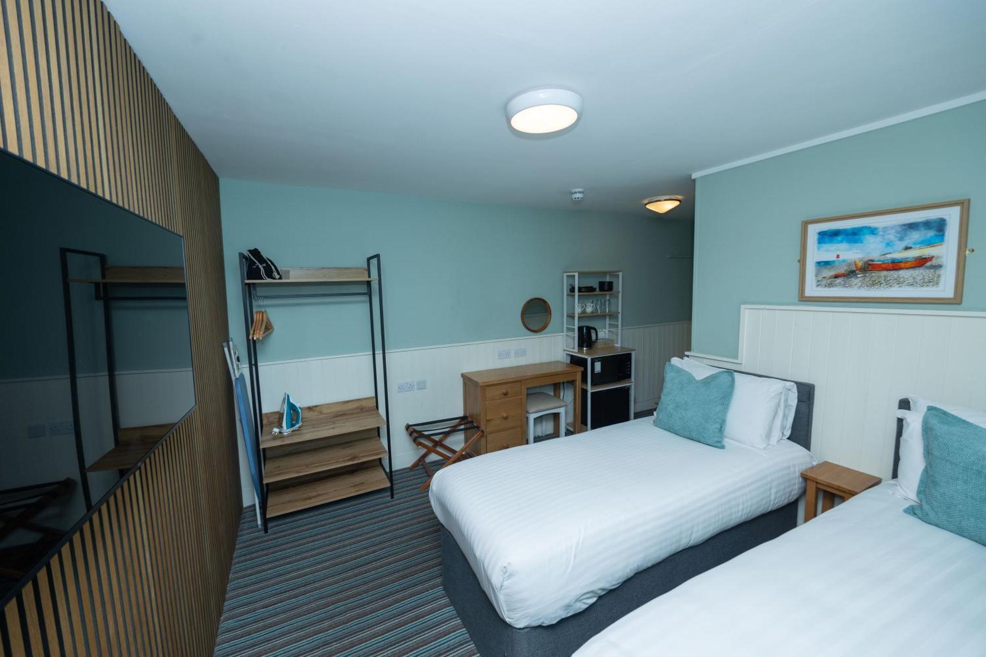 The Clarendon Hotel Deal Luaran gambar